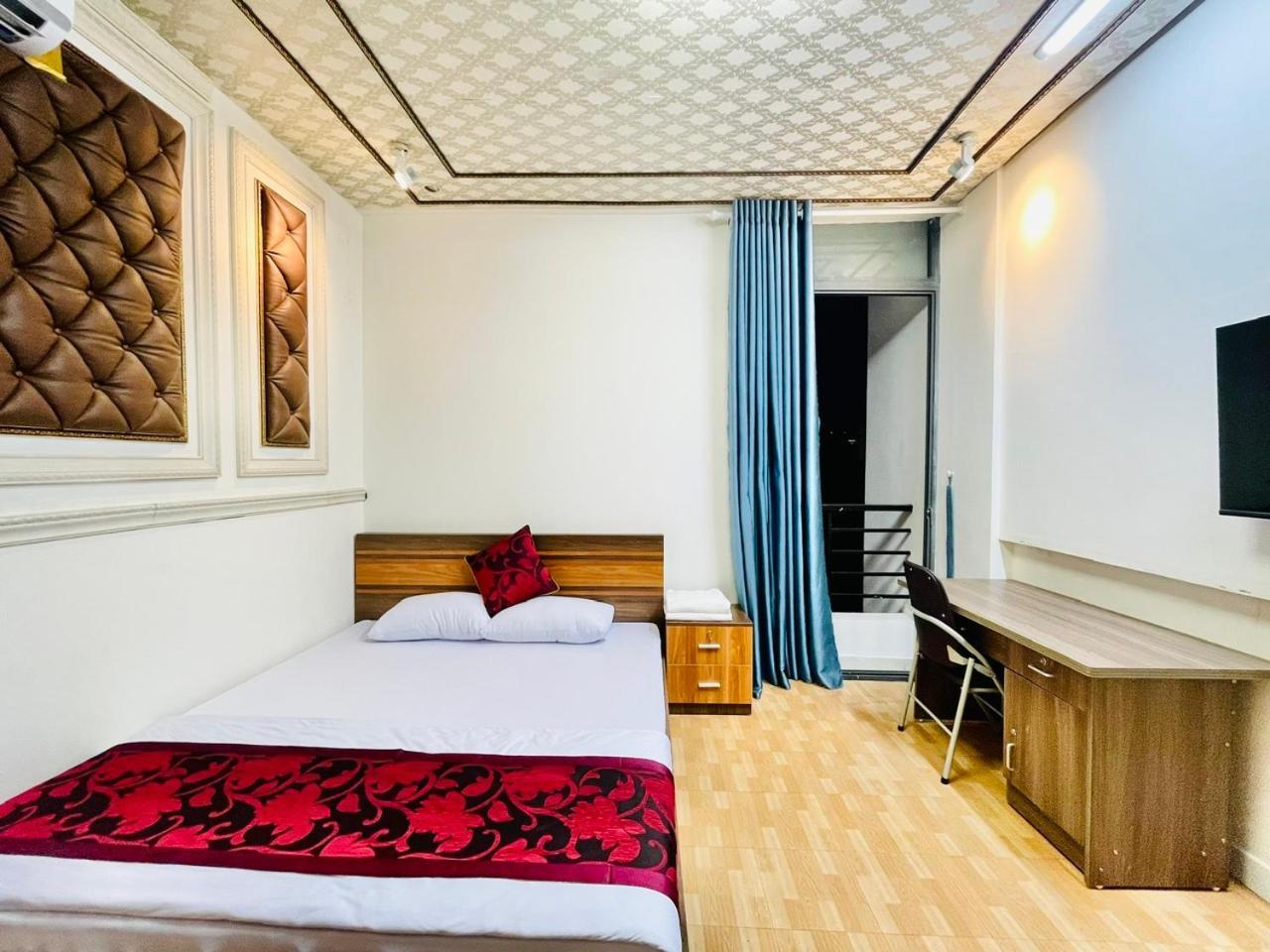 King Kitchen Hotel *