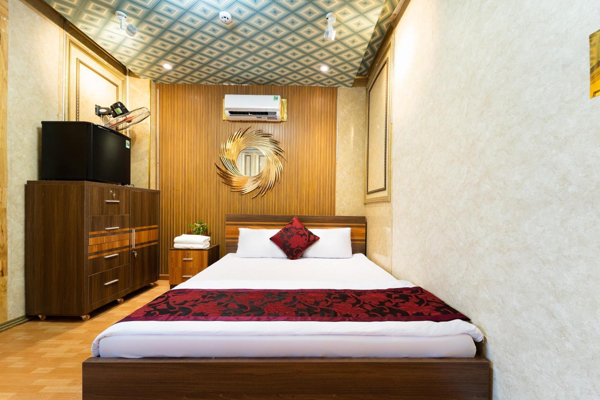 King Kitchen Hotel *